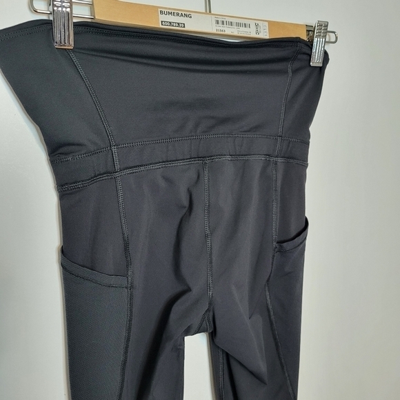 Lululemon Athletica Black Crop Pant Size 2 - Picture 4 of 10
